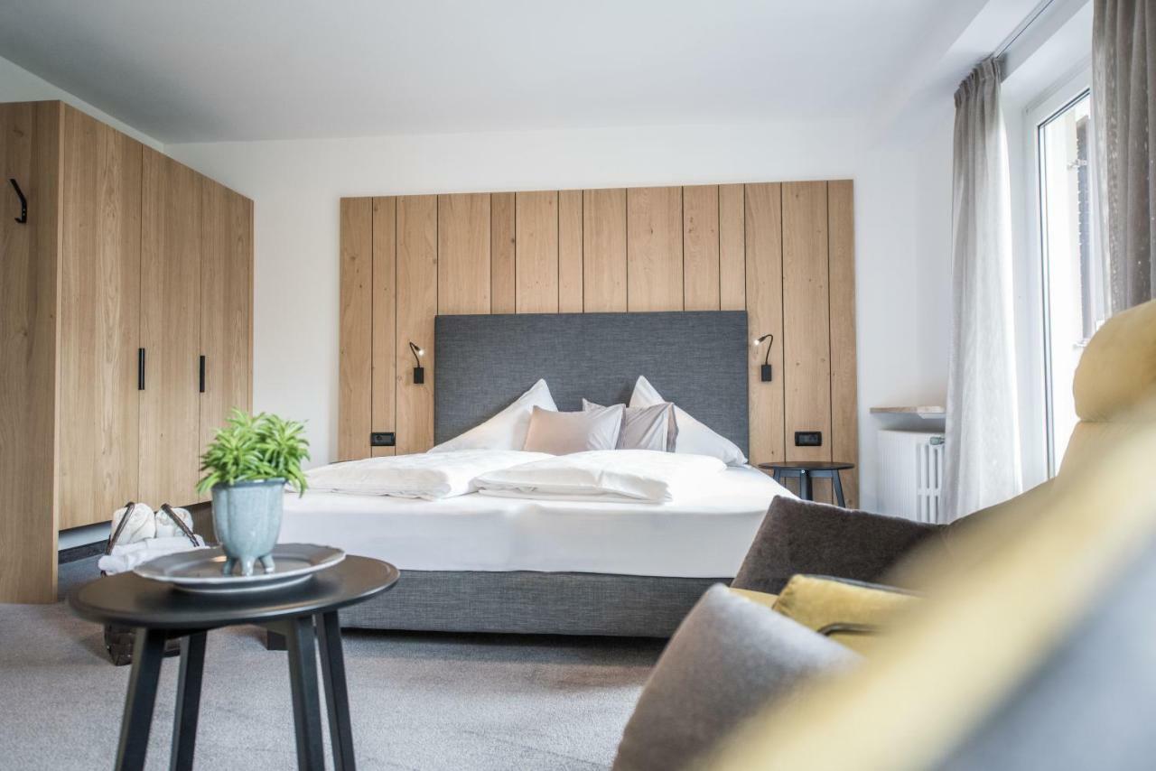 Hotel Walter Шена Екстериор снимка